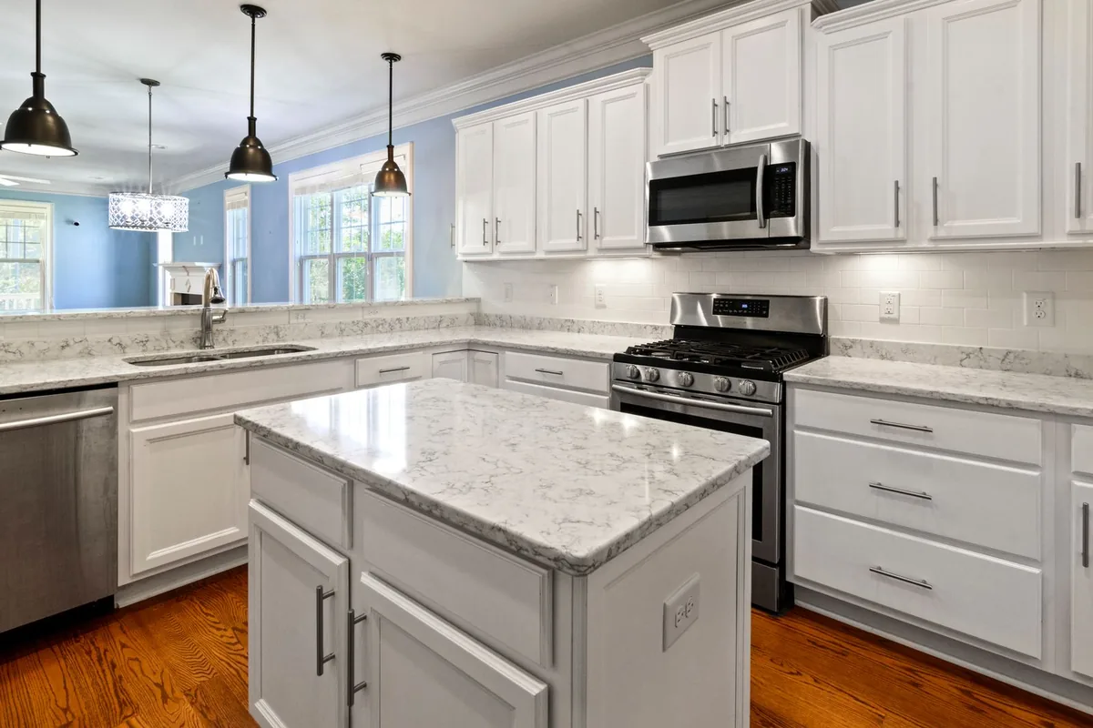 Filth & Squalor Cleanup in Meadows Place, TX